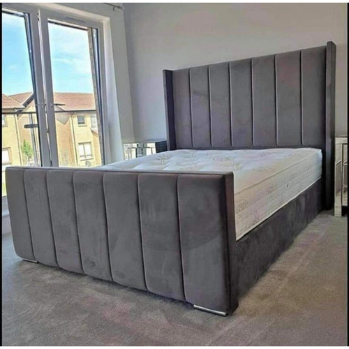 Double winged panel - double, bed
